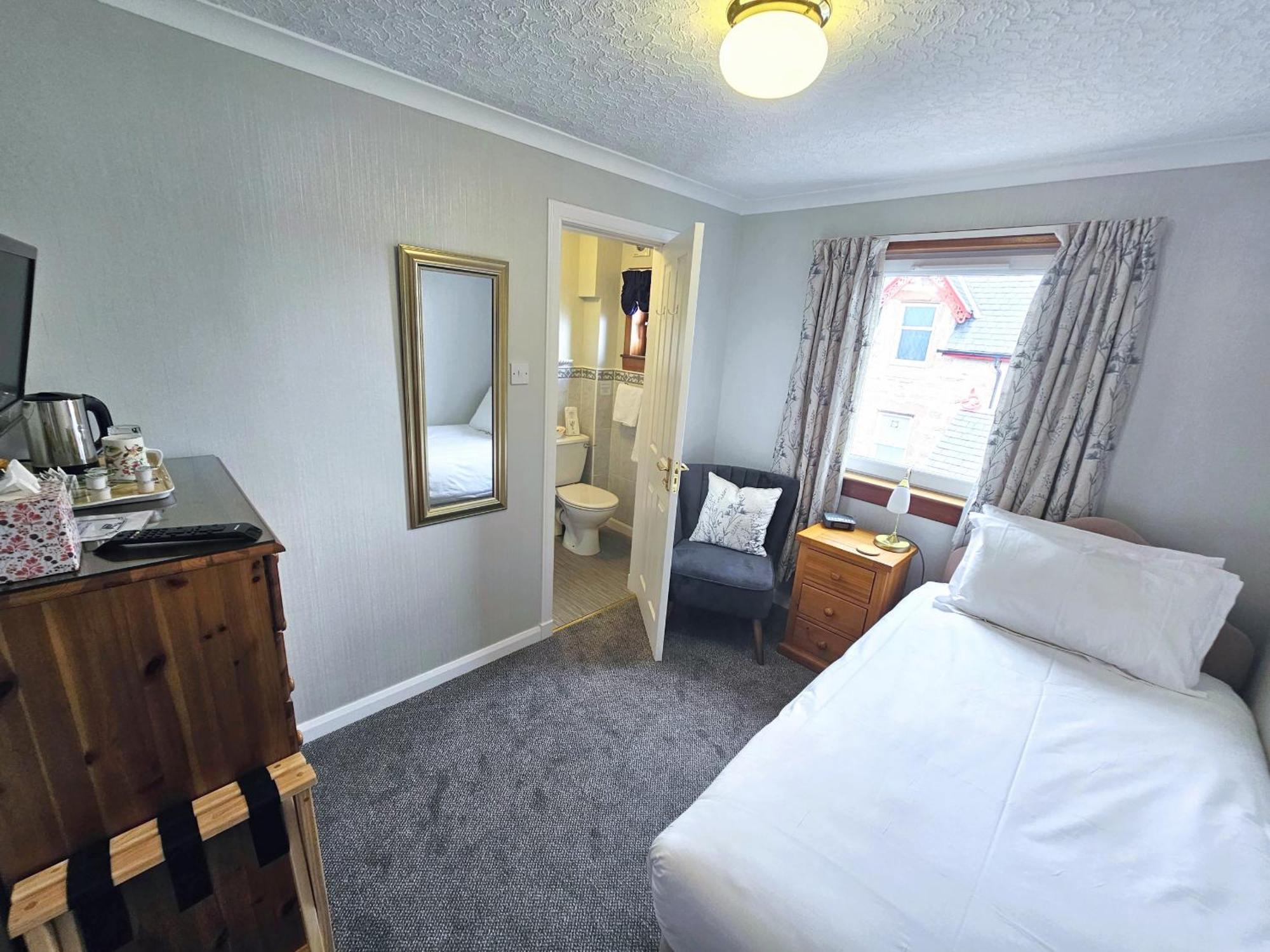 Abermar Guest House - Inverness Zewnętrze zdjęcie